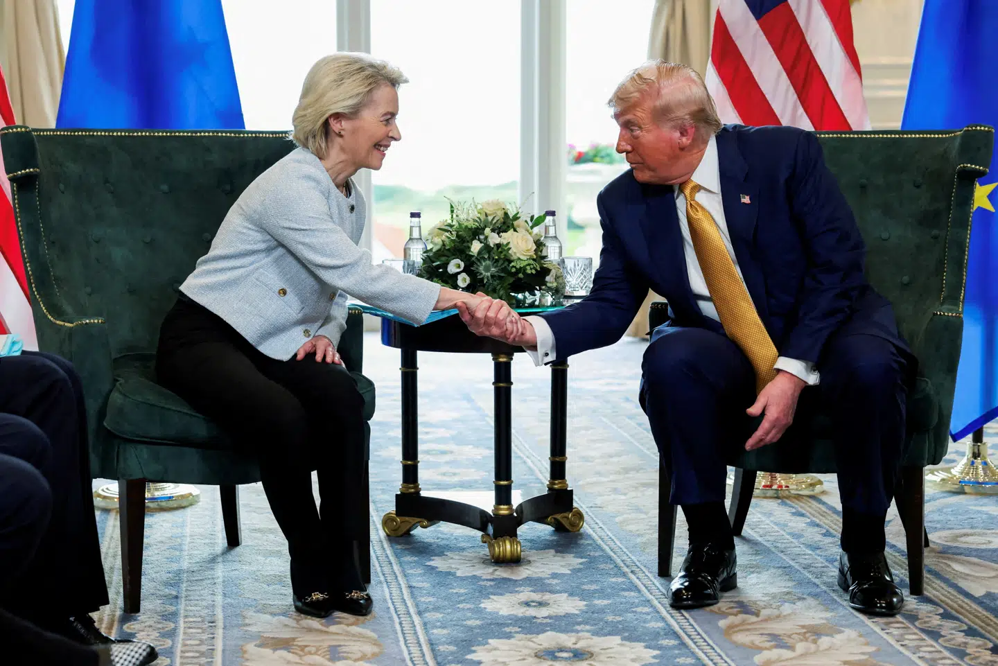 27. juli sidste år blev Donald Trump og Ursula von der Leyen enige om en ny handelsaftale mellem USA og EU.