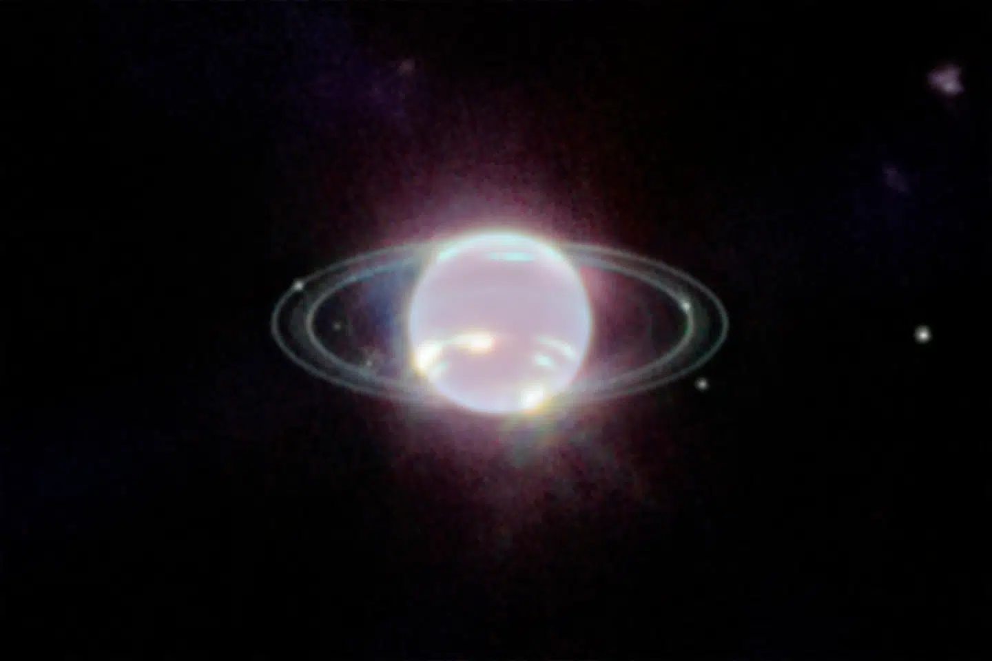 Tidligere troede man, at alle Neptuns oprindelige måner var blevet destrueret. Foto: NASA, Scanpix