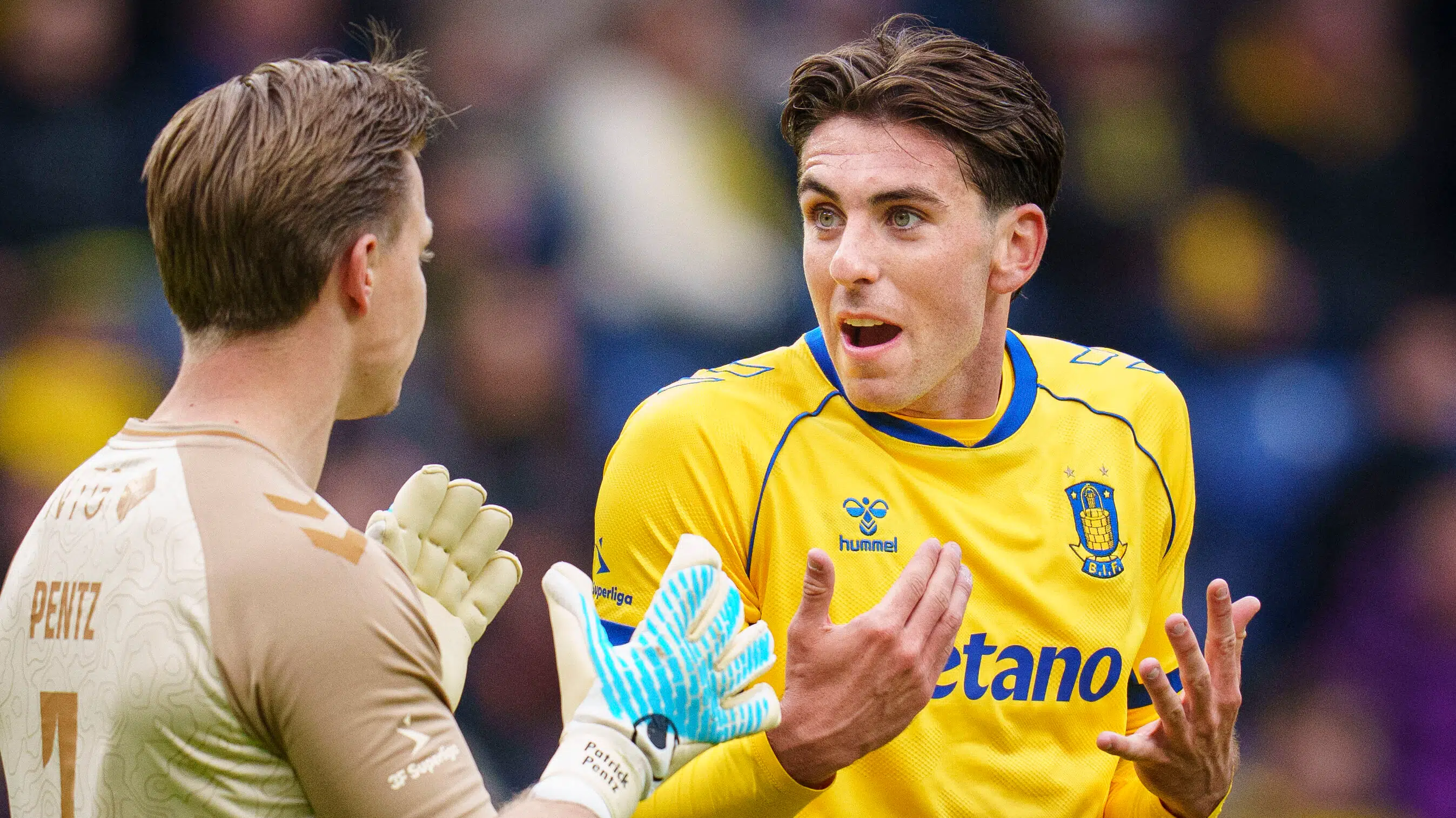 Slutter med et brag: 'Der er kaos i Brøndby'
