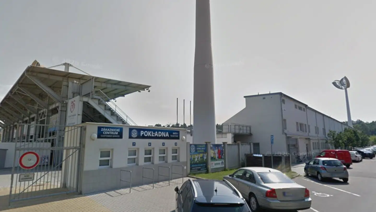 Det er her på Městský fotbalový stadion Miroslava Valenty, at 1. FC Slovacko holder til