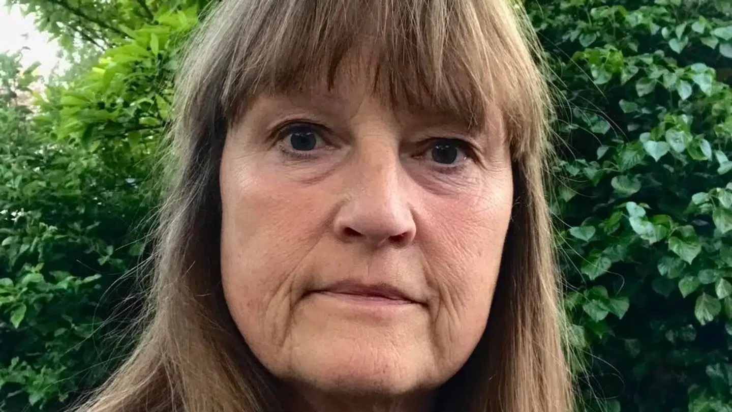 Henriette Fromberg og hendes mand fik et chok, da rystelserne ramte deres hus onsdag eftermiddag.