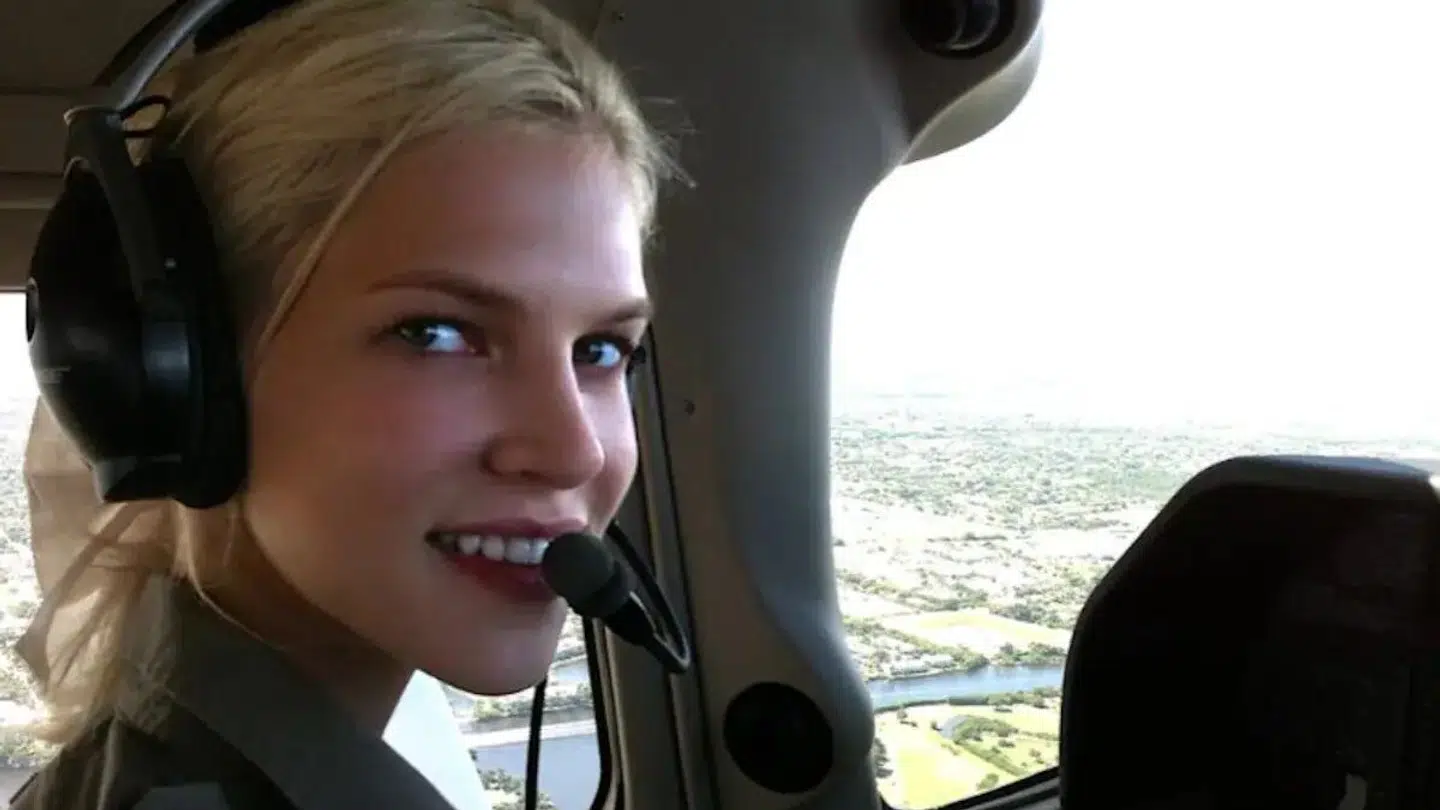 Nadia Marcinko er tidligere model og pilot og var i mange år meget tæt på Epstein.