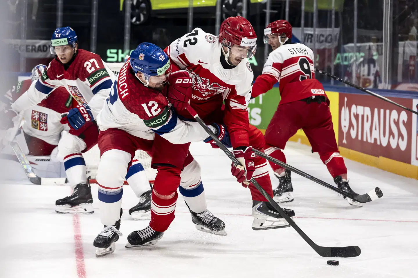 Den nu tidligere Esbjerg-forward Phillip Schultz er en af de otte spillere fra Metal Ligaen, der har været i kamp for Danmark ved VM.