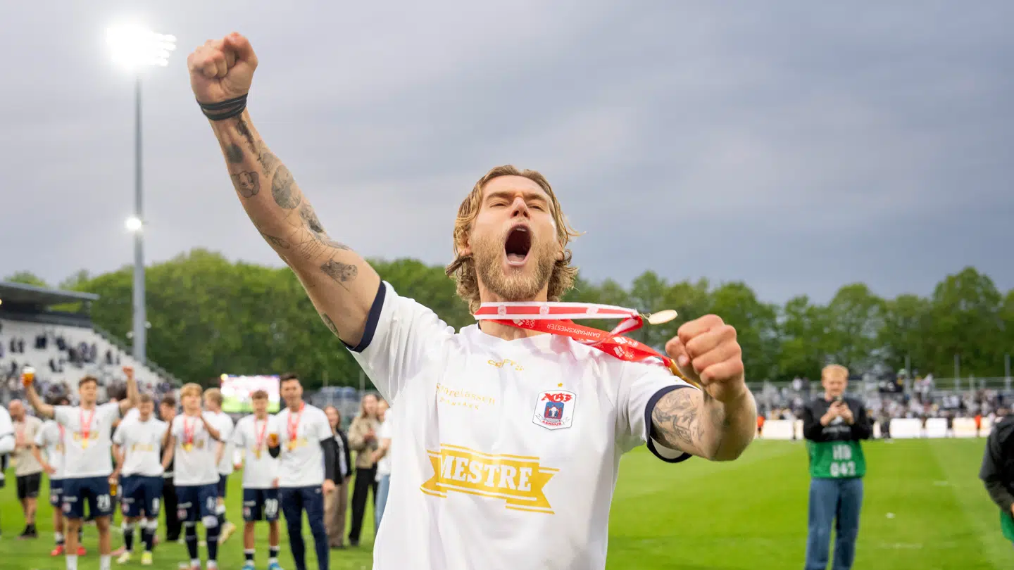 For blot fire dage siden fejrede Beijmo mesterskabet med AGFs fans.