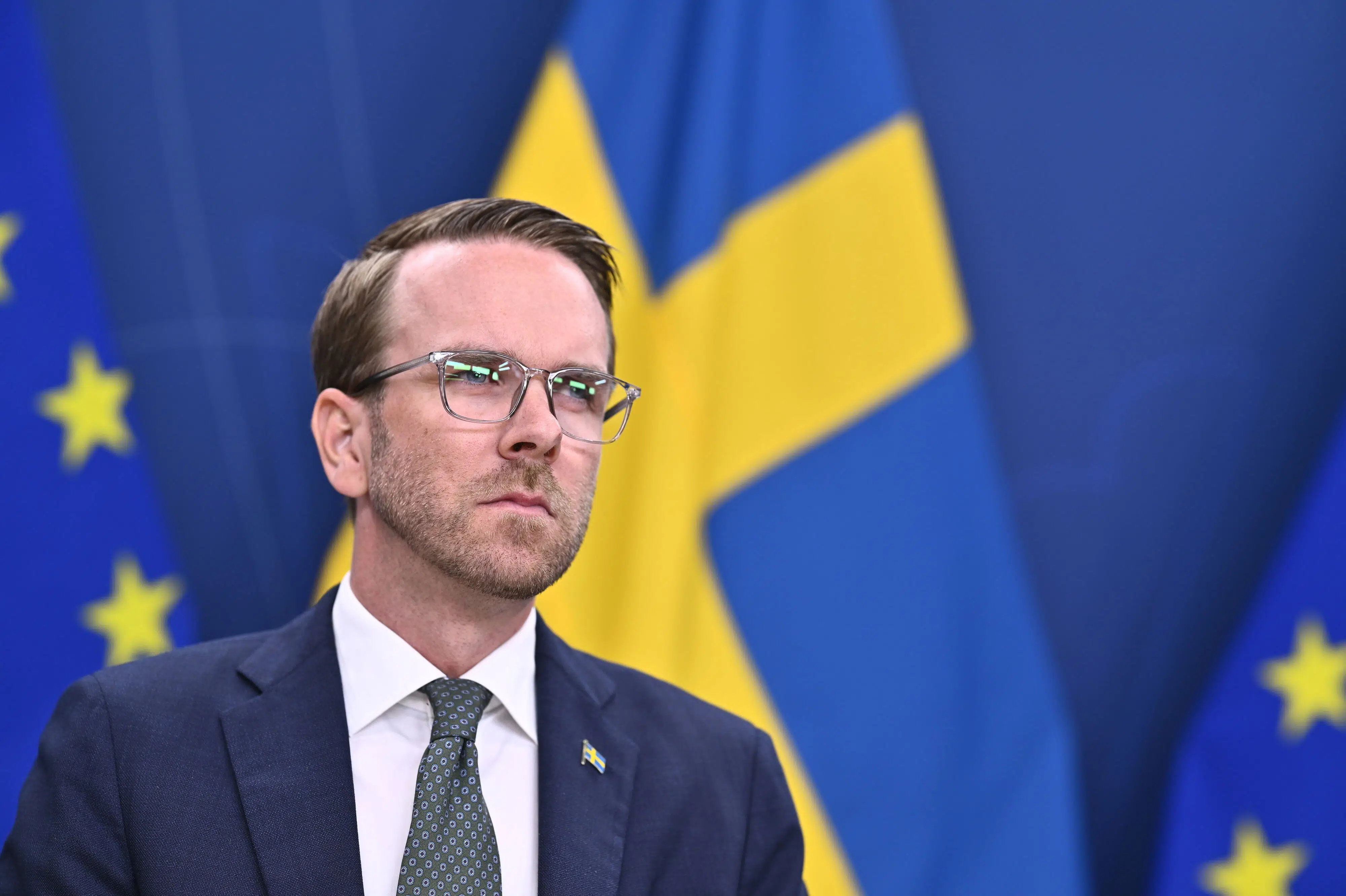 Sverige vil finansiere sikkerhedskontrol med hjælpepakke til luftfart