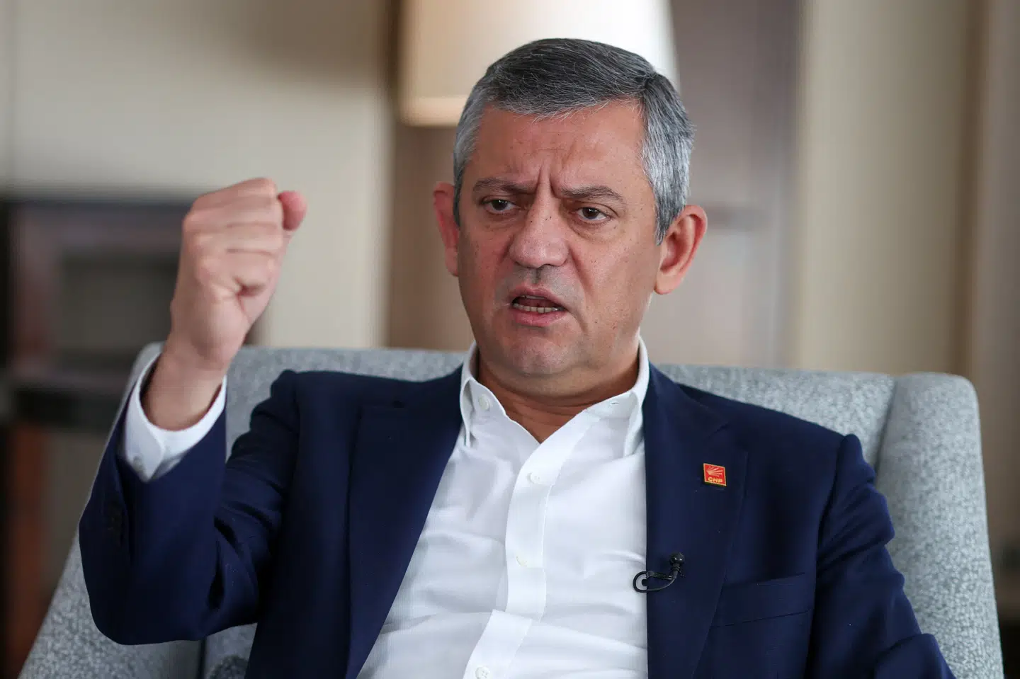 Özgür Özel blev valgt som leder af CHP, Det Republikanske Folkeparti, i 2023. Men nu finder domstol, at valget var ugyldigt på grund af uregelmæssigheder. (Arkivfoto).