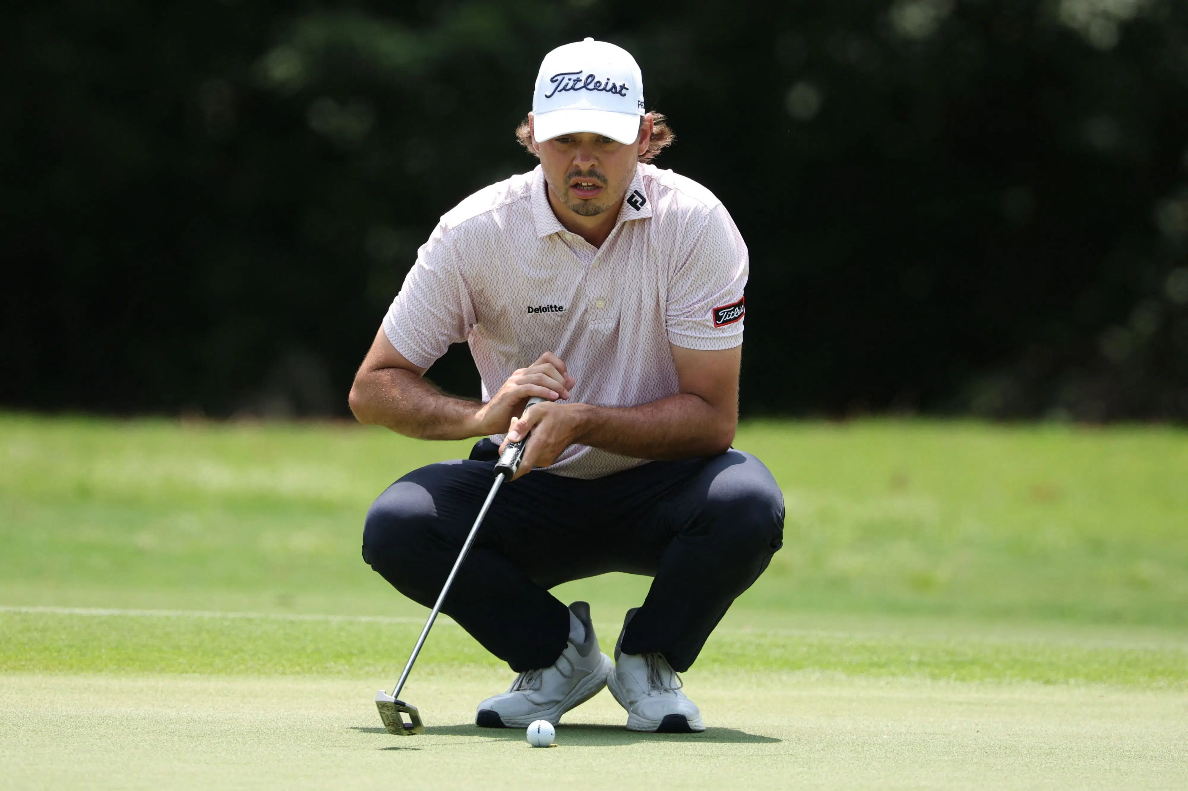 Dansker snuser til førsteplads i belgisk golfturnering