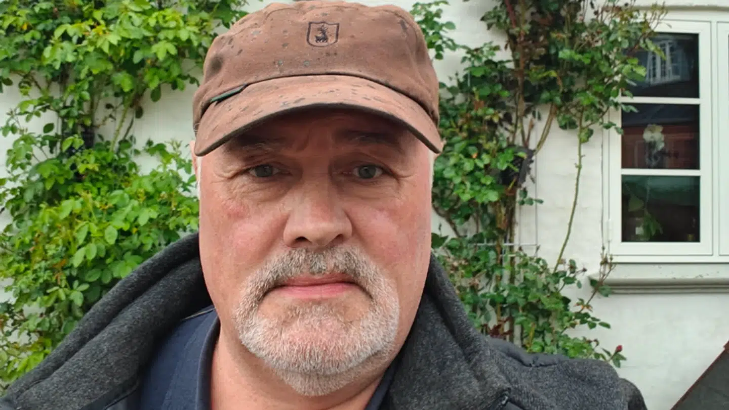 Claus Velling arbejder arbejder med at teste sprinklere sat op for at brandsikre, og som en del af et servicefag har han flere gange undret sig over servicen hos Norlys.