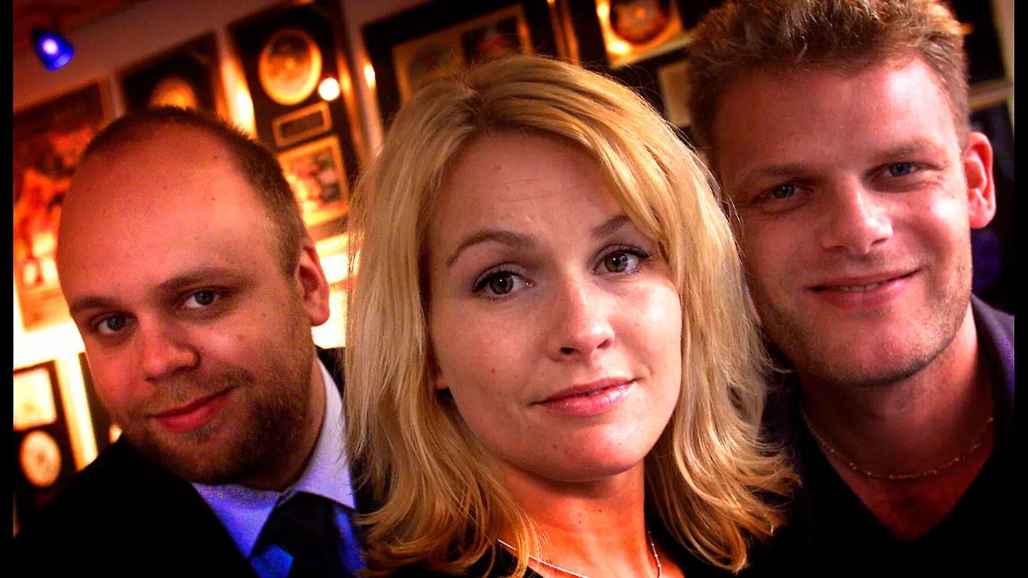 Signe Svendsen i 2001, da hun vandt 'Dansk Melodi Grand Prix' med Rollo og King.