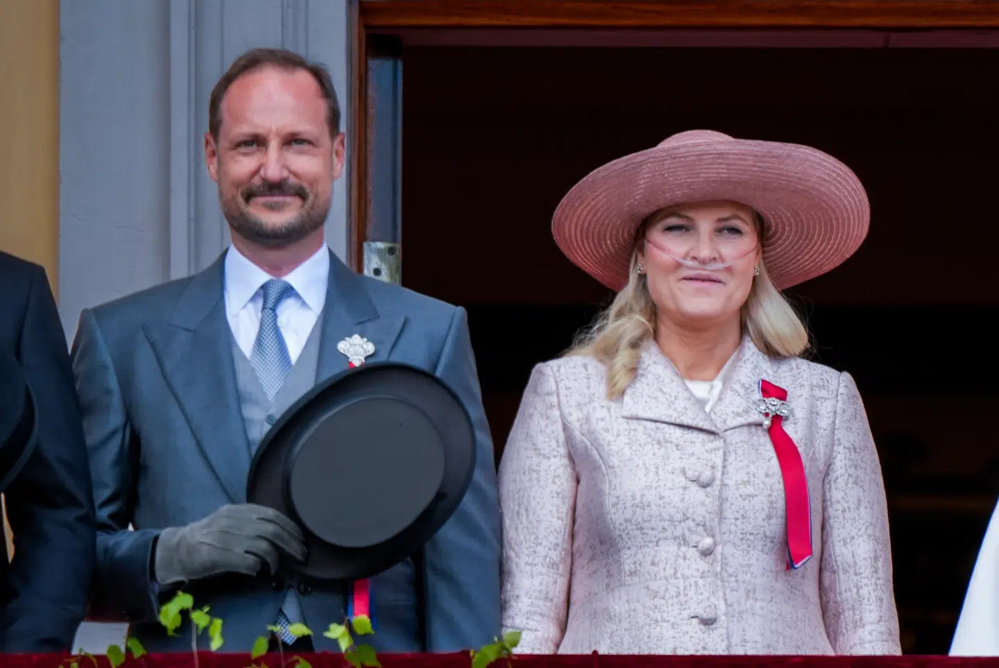 Kronprins Haakon og kronprinsesse Mette-Marit viste sig seneste offentligt i forbindelse med den norske nationaldag tidligere på måneden.