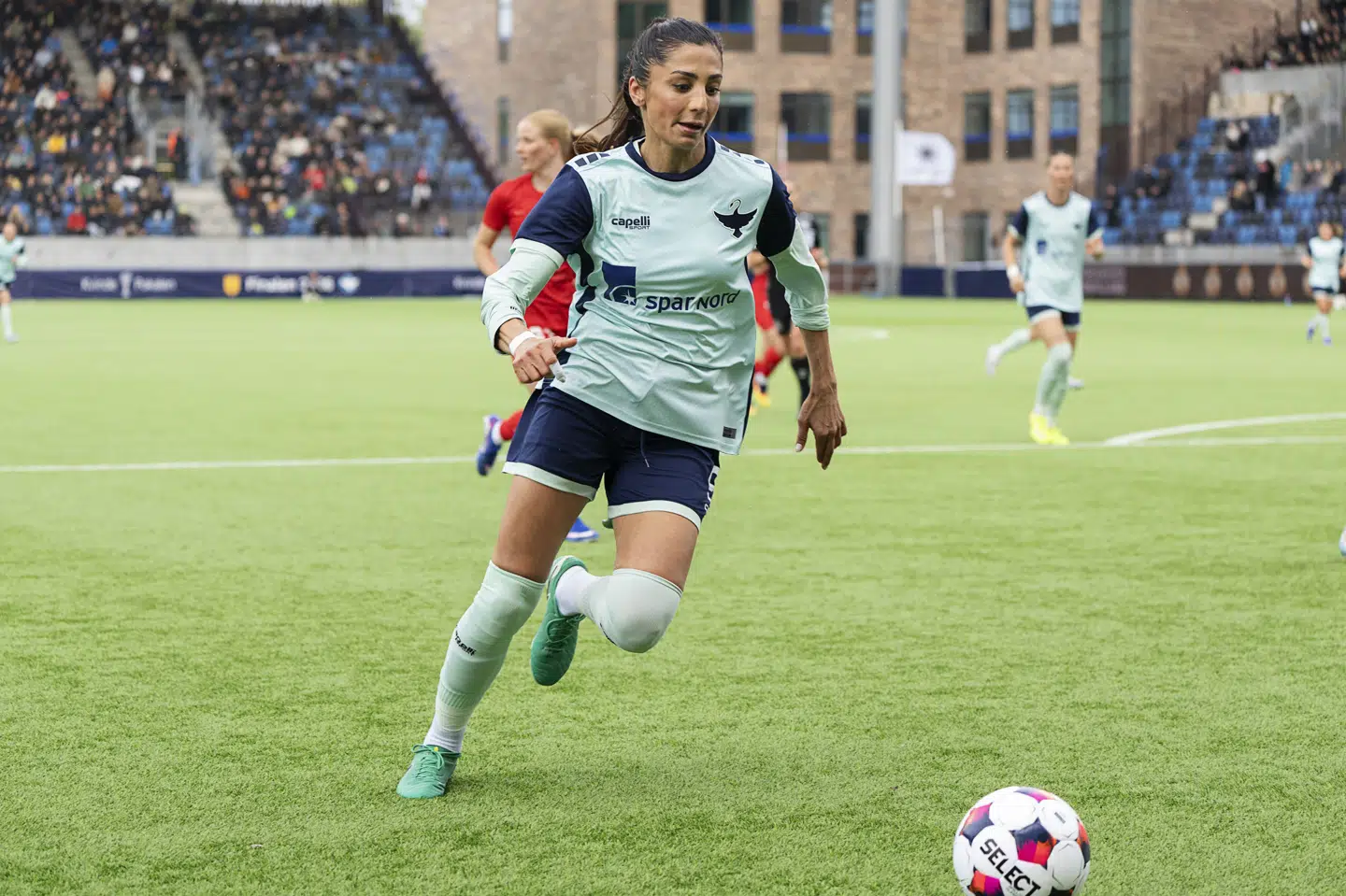 Angriberen Nadia Nadim scorede for HB Køge, der lørdag eftermiddag vandt på hjemmebane over Fortuna Hjørring i den bedste danske fodboldrække. (Arkivfoto).