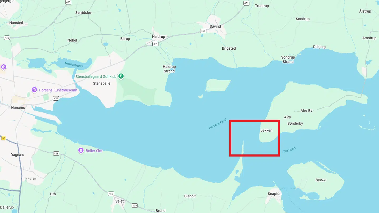 Det er her mellem Alrø og Borre Knob, at redningsaktionen finder sted.