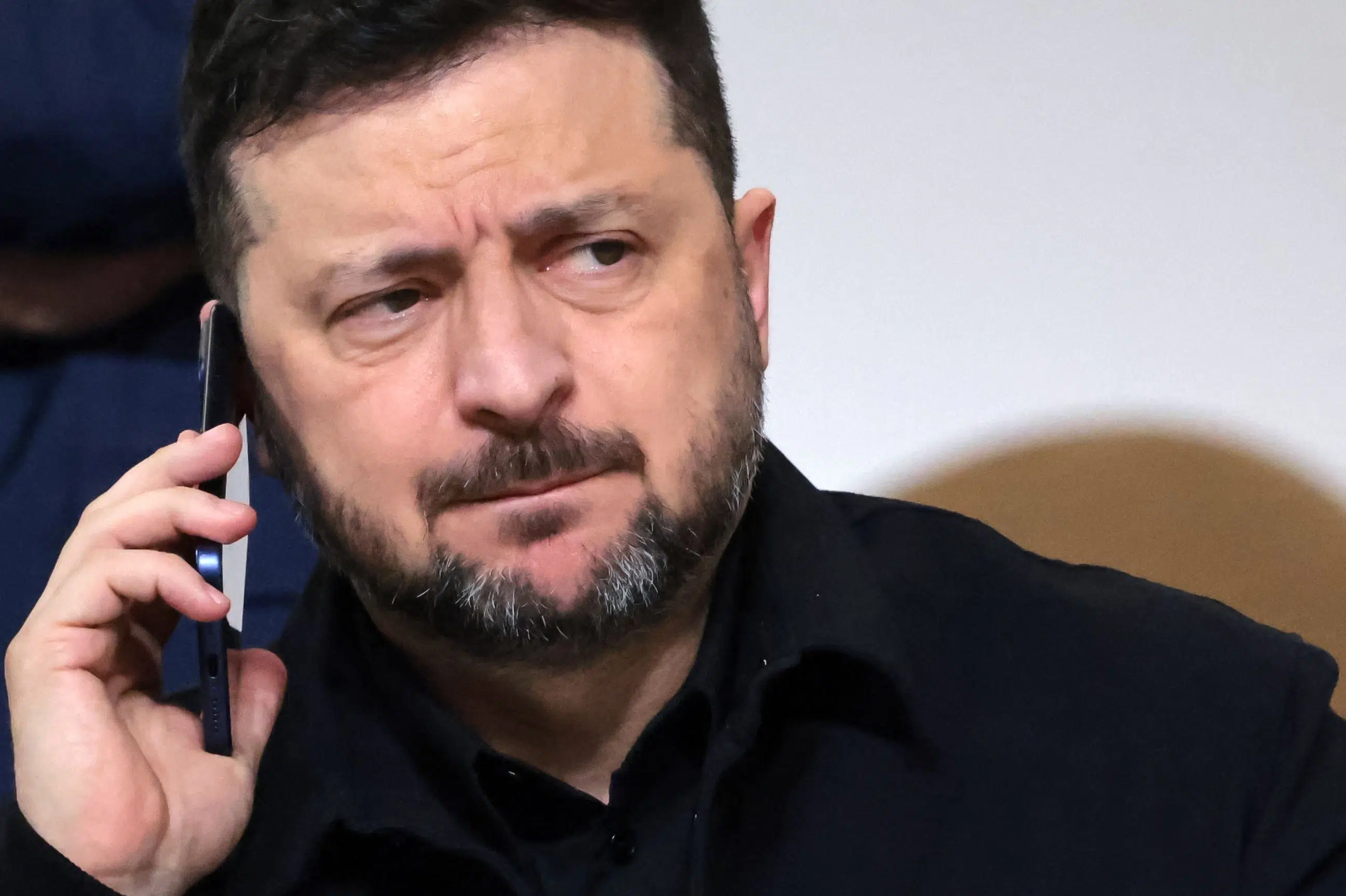 Zelenskyj advarer om angreb med russisk hypersonisk missil