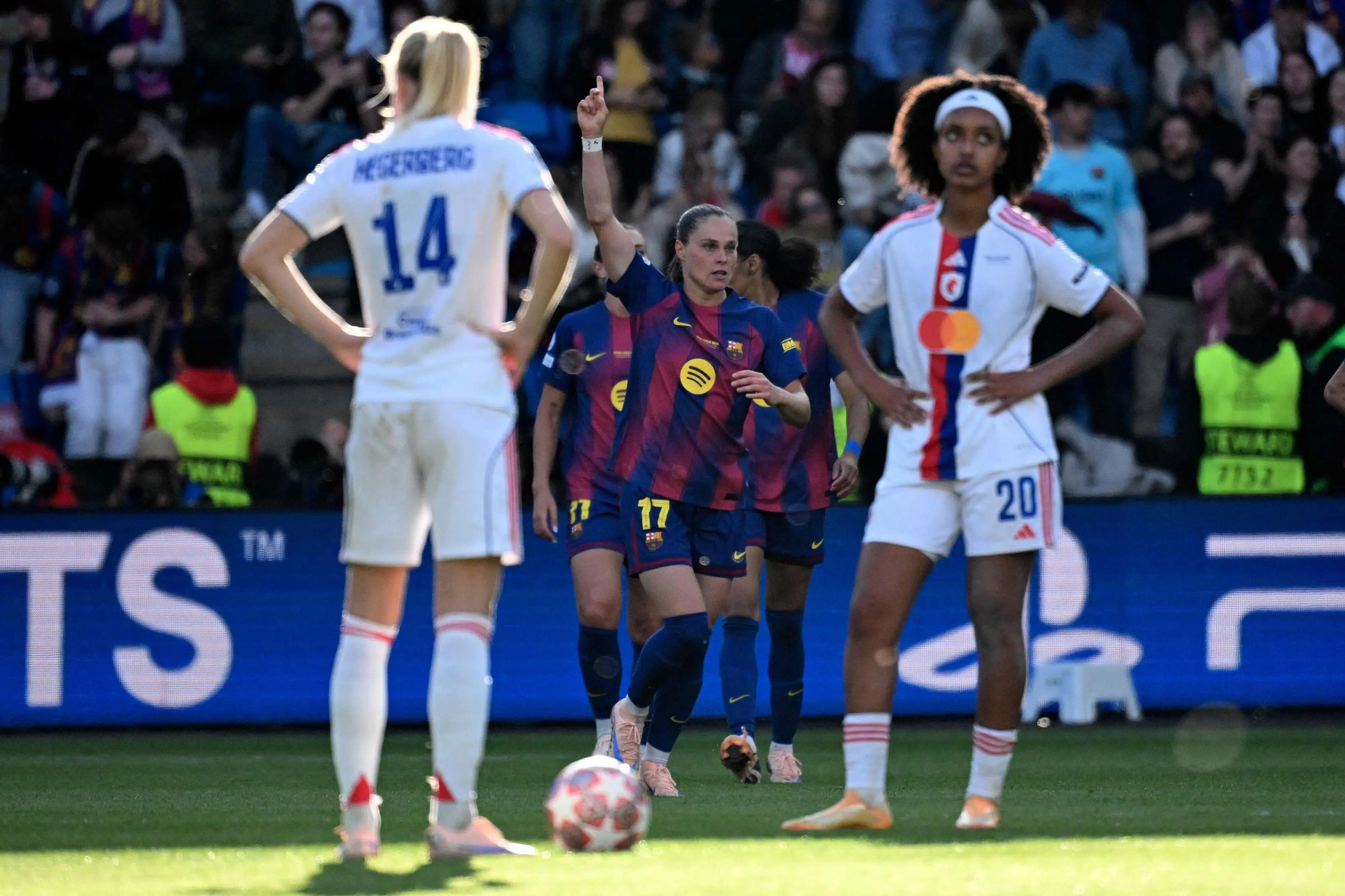 Barcelona vinder Champions League foran rekordpublikum