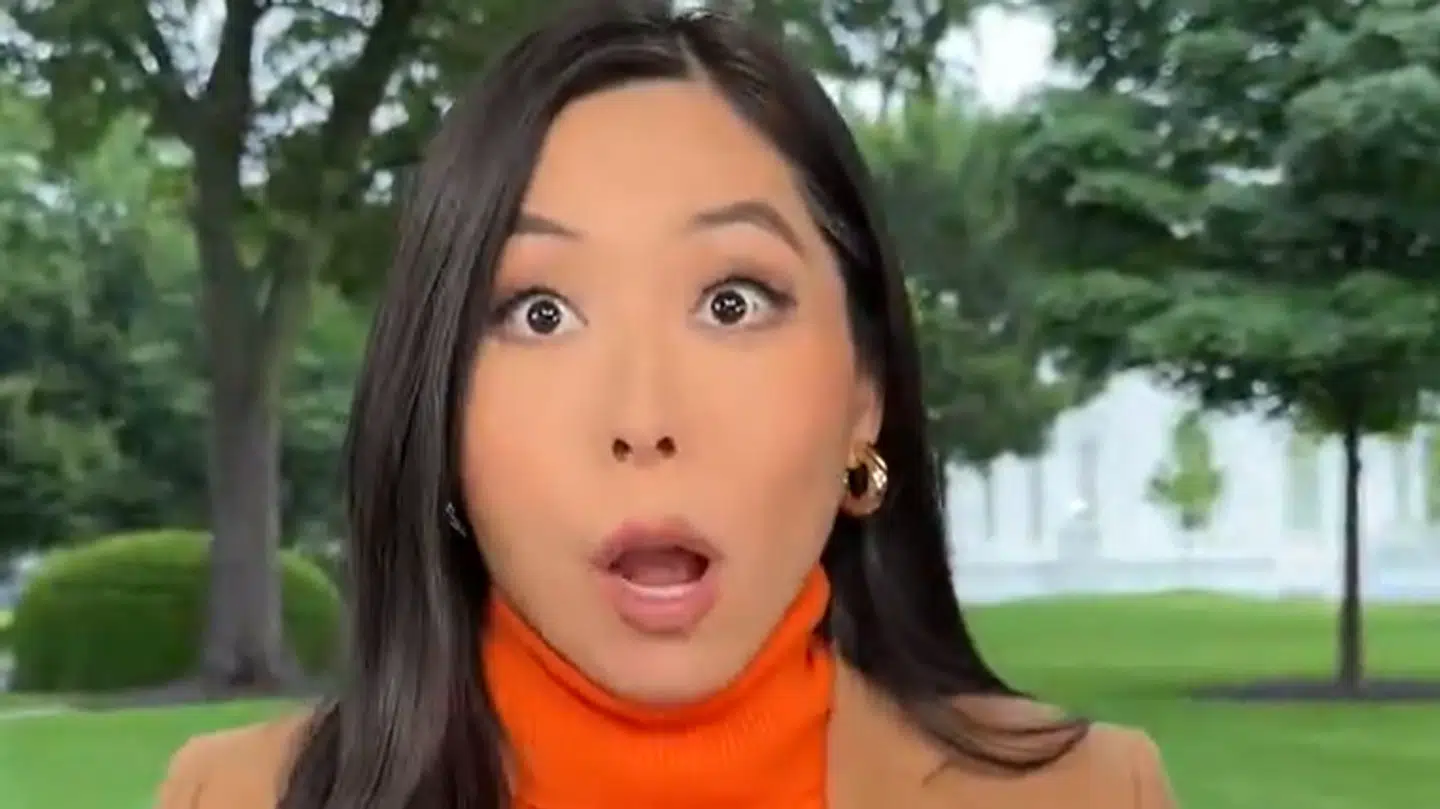 Her ses øjeblikket, hvor Selina Wang hører skuddene.