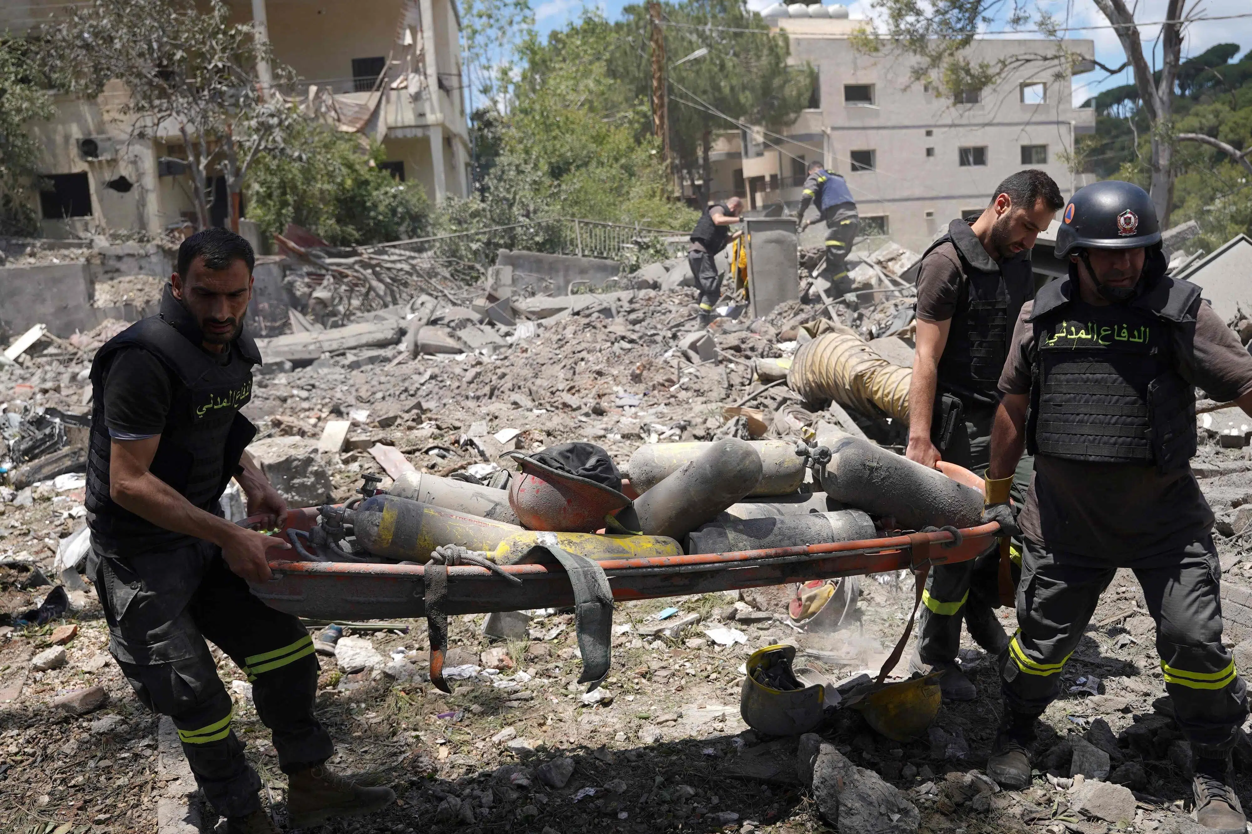 Israelske angreb koster 11 mennesker livet i Libanon