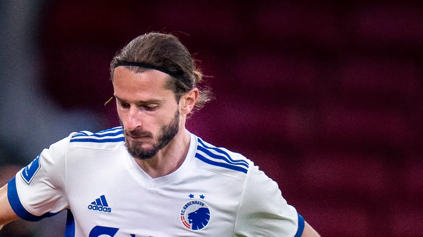 Marios Oikonomou er 33 år. Hans tilstand er kritisk efter et alvorligt færdselsuheld.