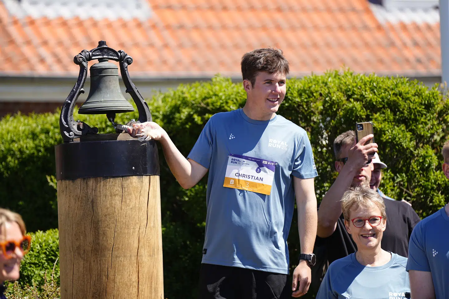 Kronprins Christian ringede dagens fem kilometer distance i Ringkøbing i gang. Kronprinsen skal også selv løbe ruten.