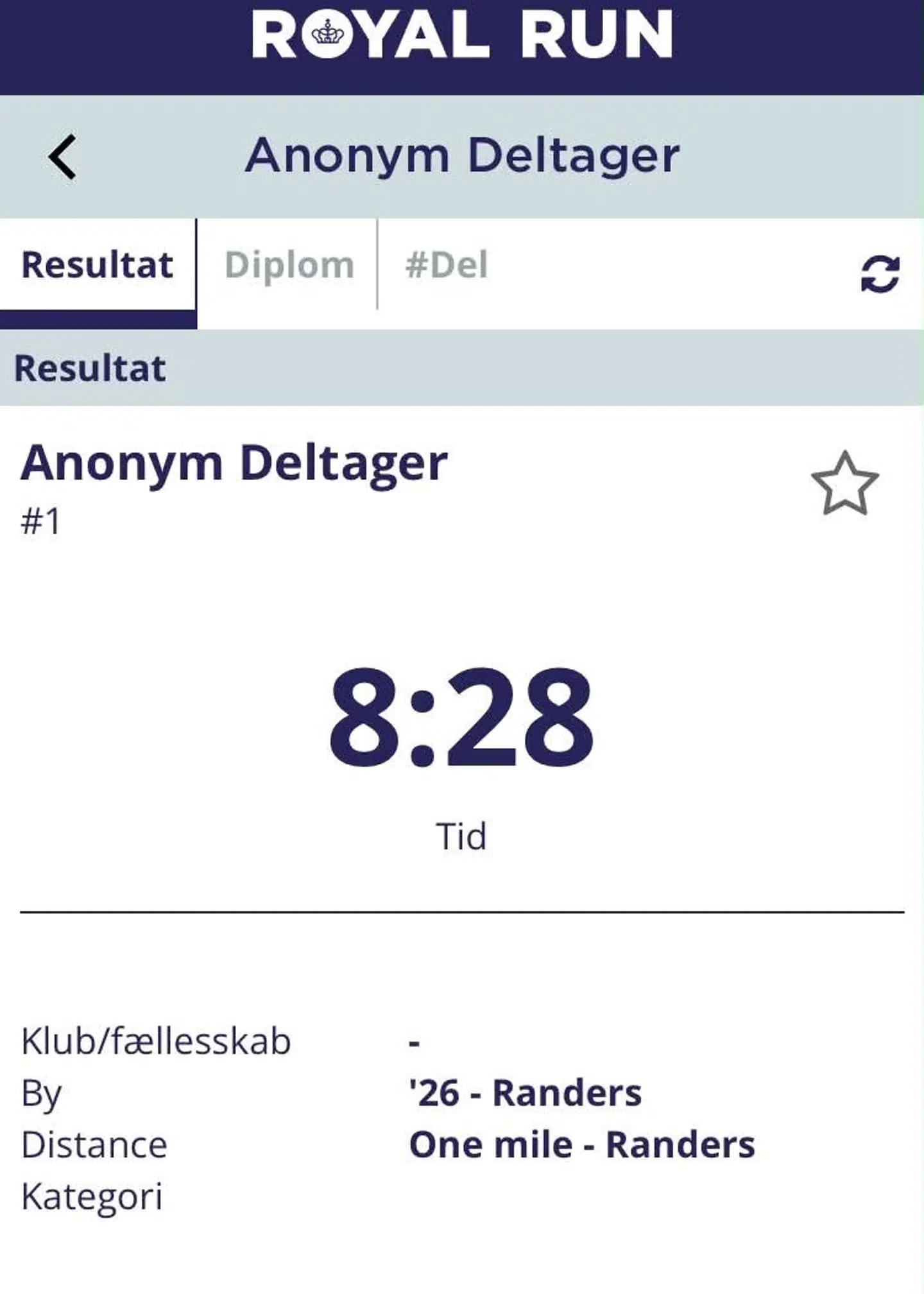 Kong Frederik og kronprins Christian er blevet anonymiserede i Royal Run-appen i år. Tidligere år har de begge kunnet søges frem under deres kongelige titler, mens Kongefamilien i år i stedet har fået de første løbenumre. Screenshot: Kristian Dam Nygaard / Royal Run