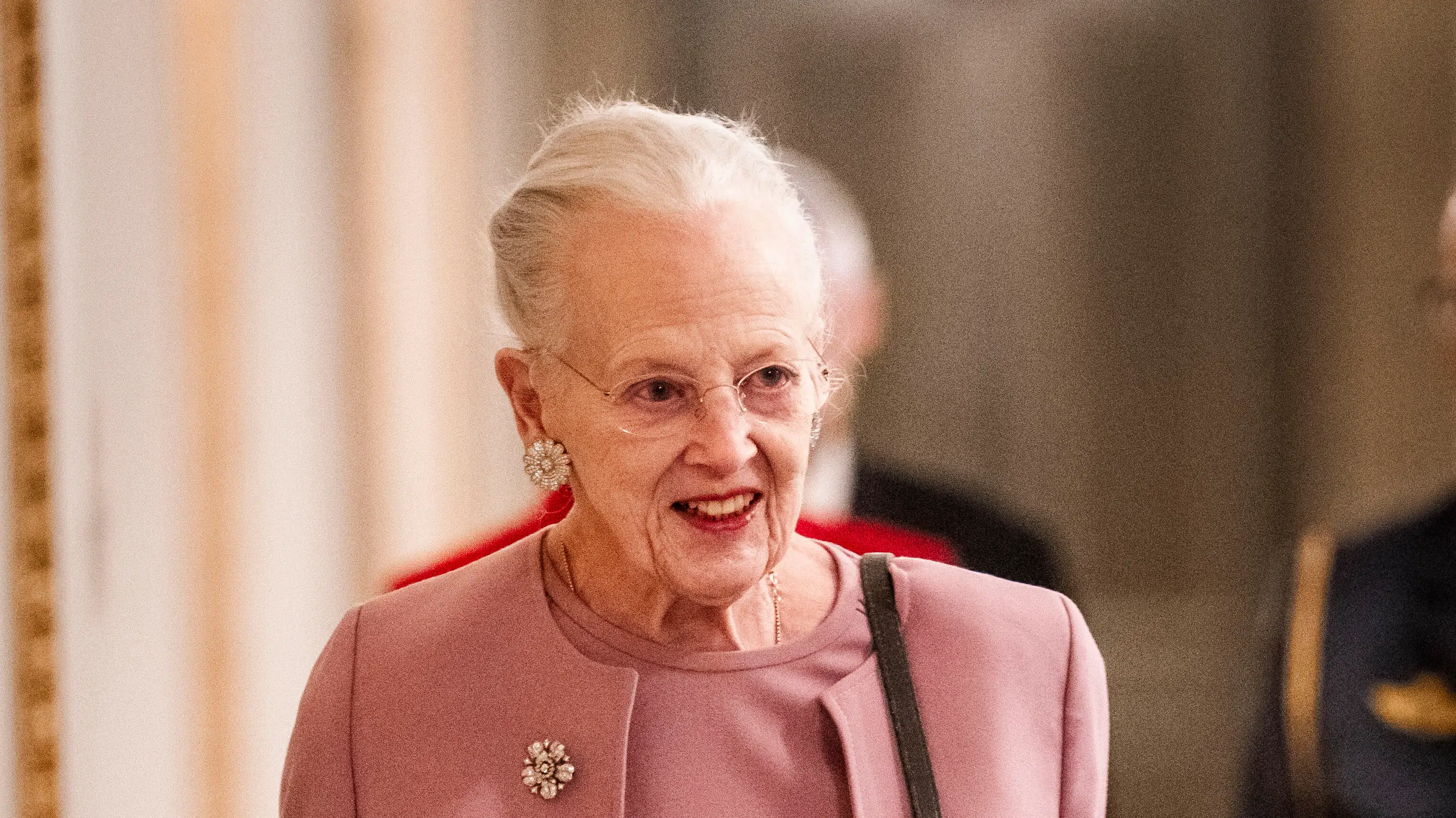 Kongehuset melder ud: Dronning Margrethe indlagt igen