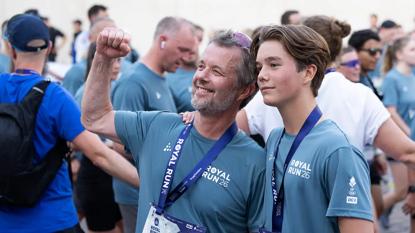 Kong Frederik og prins Vincent efter 10 km i København.