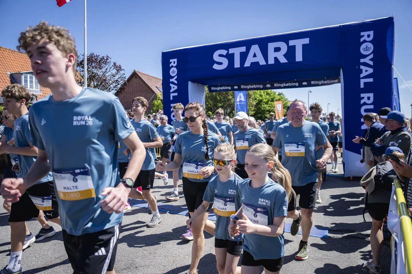 Mere end 100.000 danskere deltog som løberne i Ringkøbing på billedet i dette års Royal Run. Og mon ikke nogle af dem dukker op igen, når succesen gentages næste år?