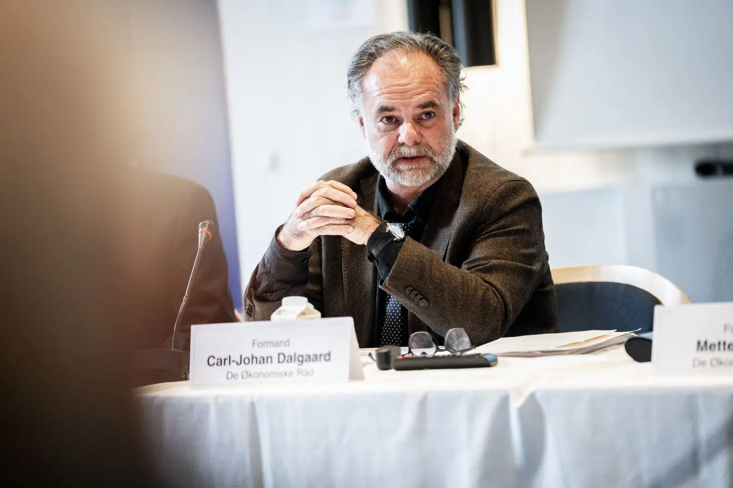 Formand for De Økonomiske Råd Carl-Johan Dalgaard, da formandskabet præsenterede en rapport om dansk økonomi for et år siden. (Arkivfoto).