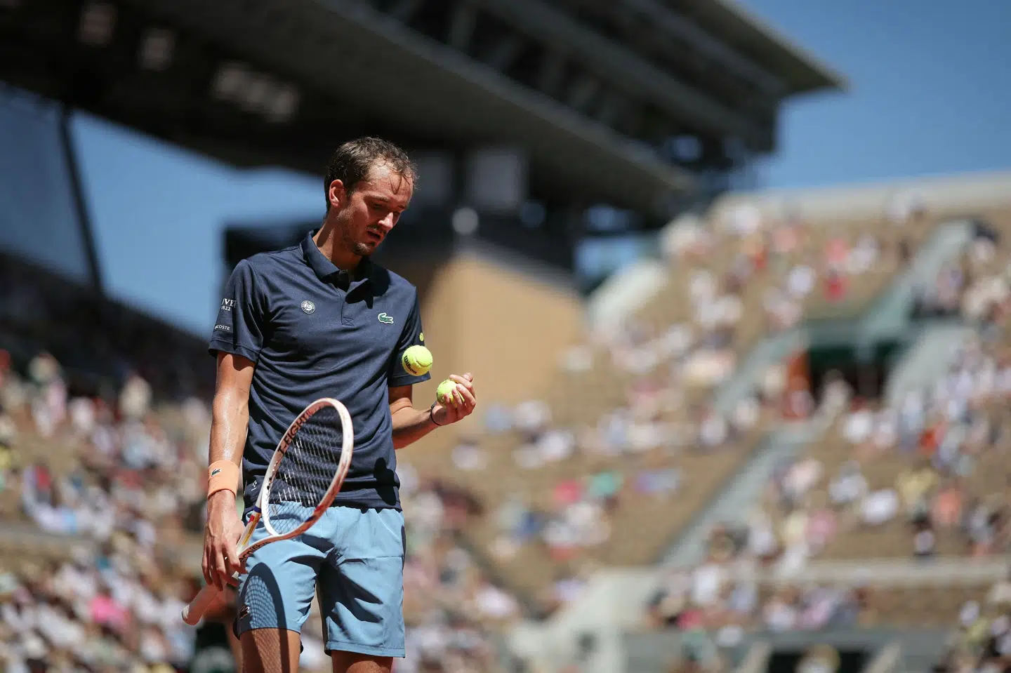 Daniil Medvedev er langt fra gode venner med gruset på Roland Garros.