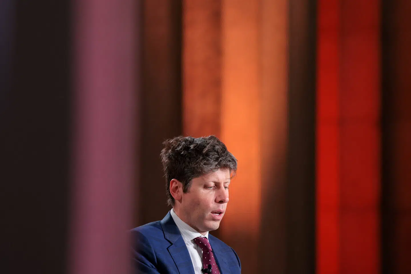 OpenAIs administrerende direktør, Sam Altman, erkender, at han og hans ledelse ramte ved siden af i deres forudsigelser af, hvor stor en indvirkning kunstig intelligens ville få på arbejdsmarkedet.