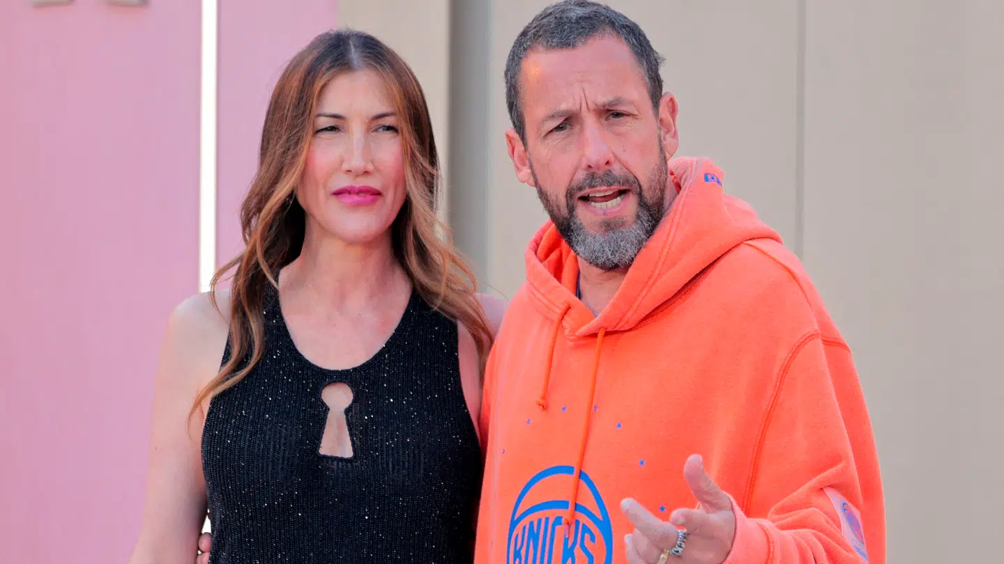 Adam og Jackie Sandler til premieren tirsdag aften.