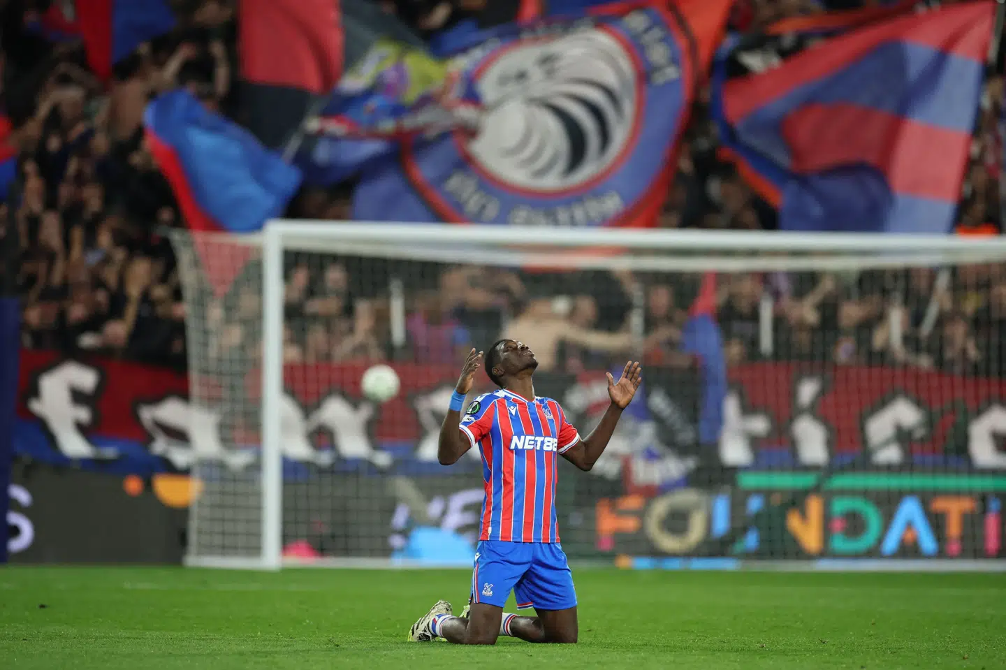 Ismaila Sarr fejrer Crystal Palaces sejr over ukrainske Shakhtar Dontesk i Conference Leagues semifinale. (Arkivfoto).