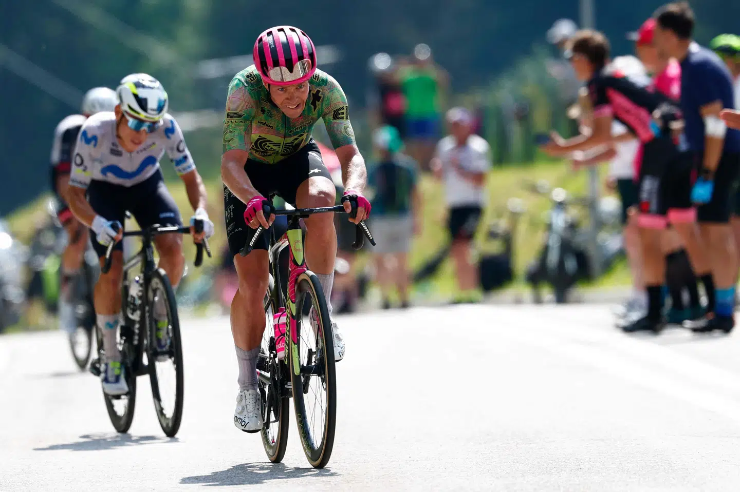 Den danske EF-rytter Michael Valgren var godt kørende i udbruddet på 17. etape af Giroen.