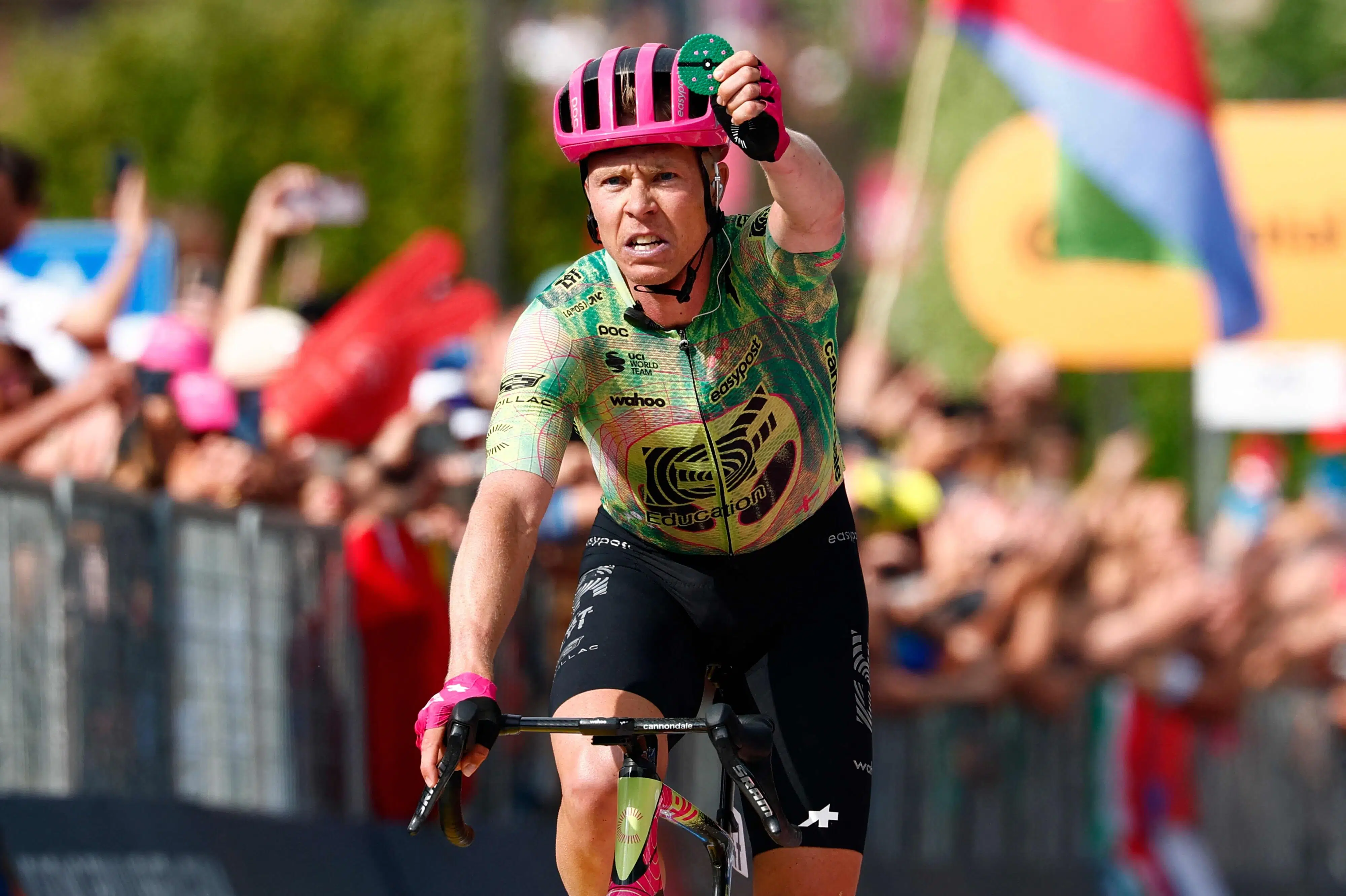 Michael Valgren tager sin første grand tour-sejr på 17. etape