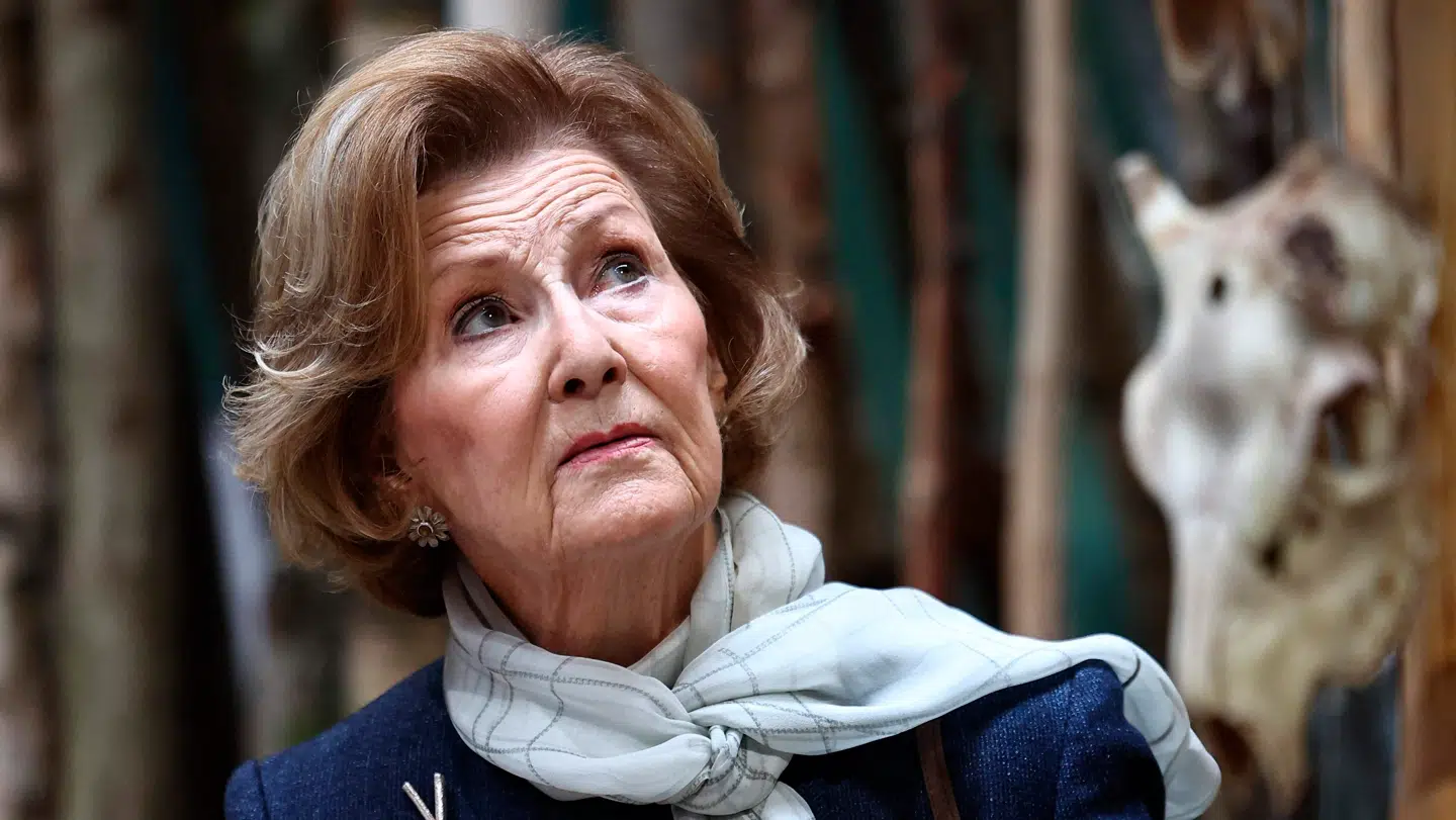 Den norske Dronning Sonja har haft tilbagevenden hjerteproblemer.