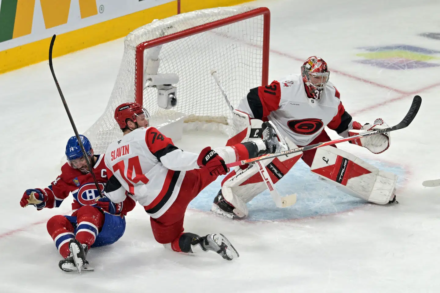 Frederik Andersen stod en kanonkamp i målet for Carolina Hurricanes natten til torsdag dansk tid.