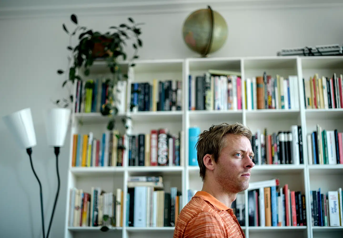 Forfatter Theis Ørntoft har skrevet en bog om klimakrisen. Heldigvis en, som man orker at læse.