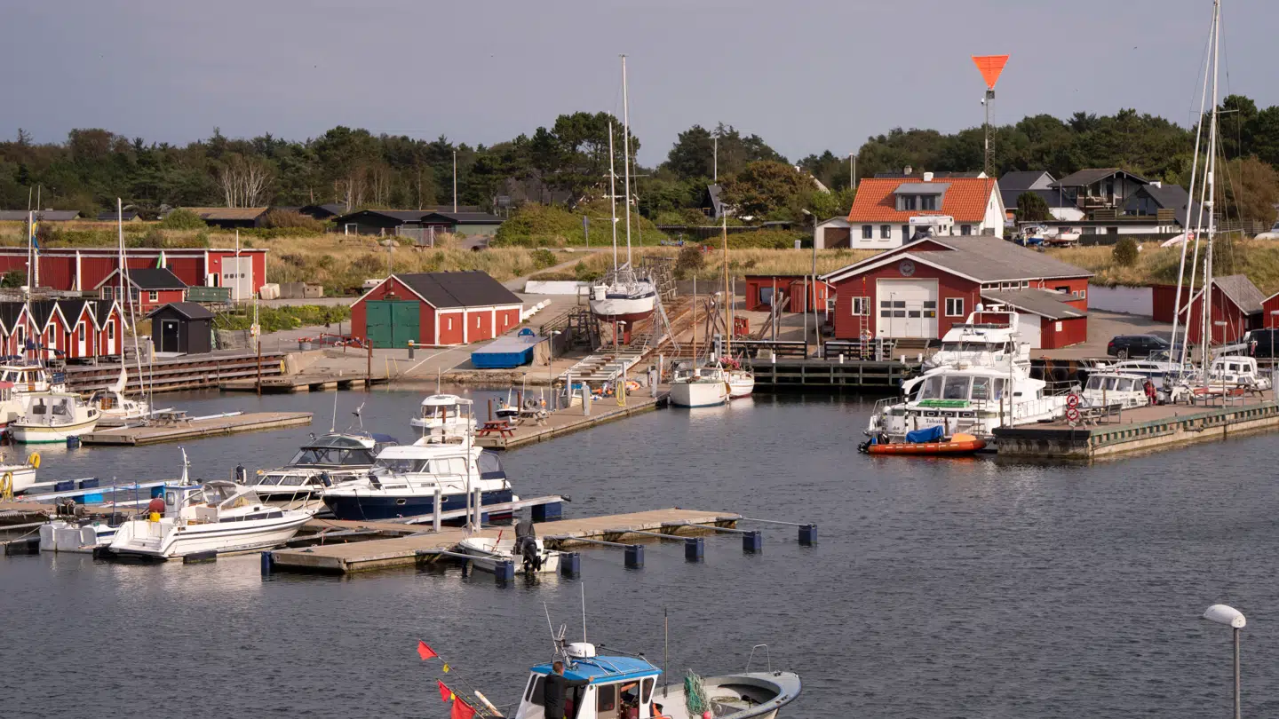 Det var på Læsø, at den tragiske faldskærmsulykke skete 25. maj.