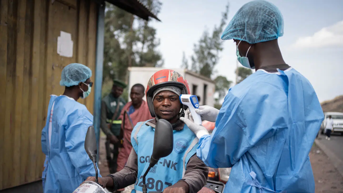 Ebola-smitten er gået amok i DR Congo.