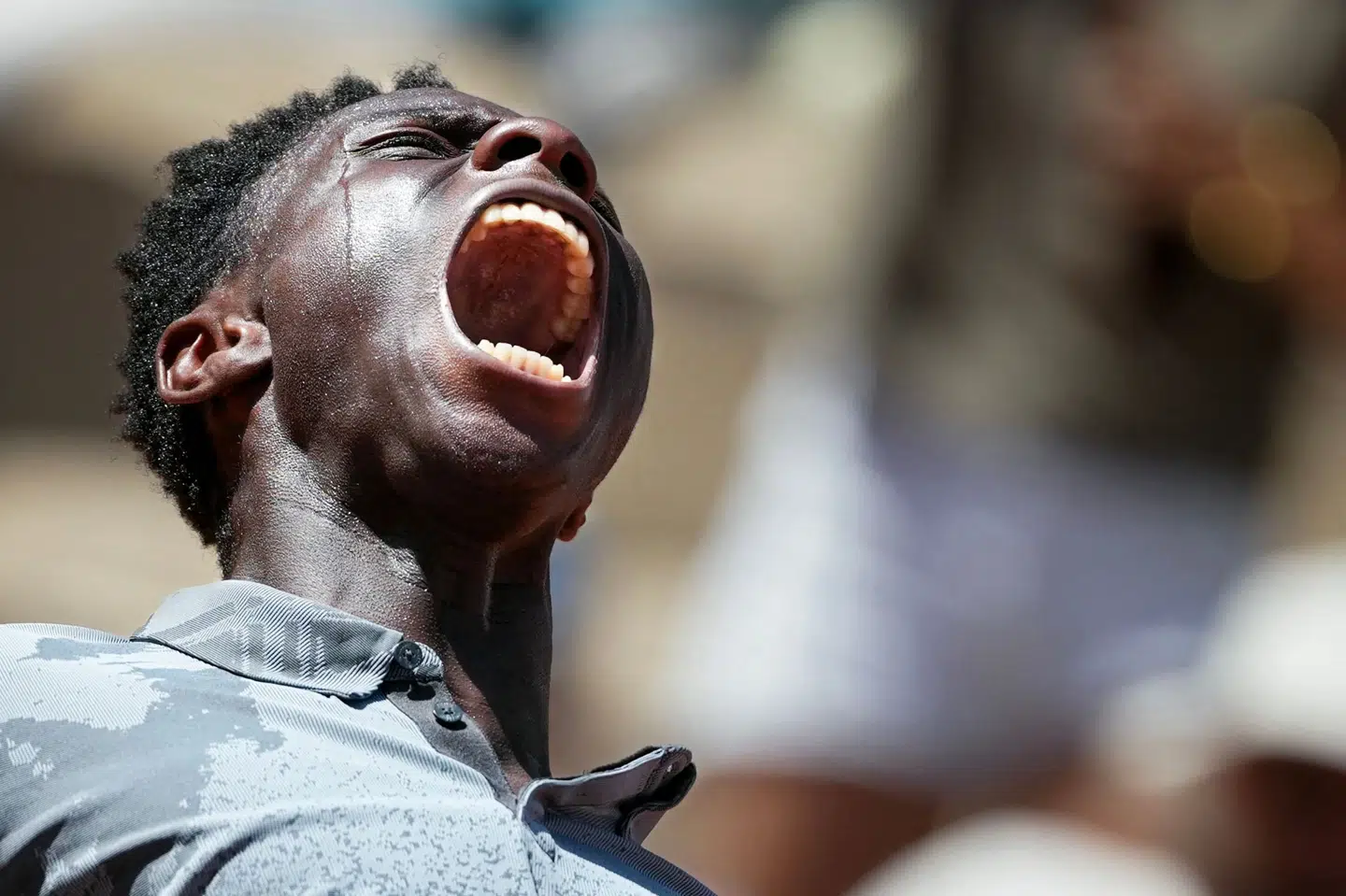Moise Kouame møder stor opbakning fra de franske fans i French Open.
