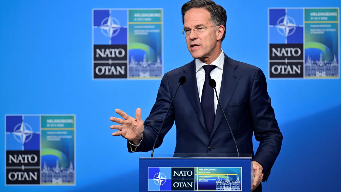 Natos generalsekretær, Mark Rutte, er blevet underrettet om en russisk drone, der natten til fredag styrtede ned i et lejlighedskompleks i Rumænien.