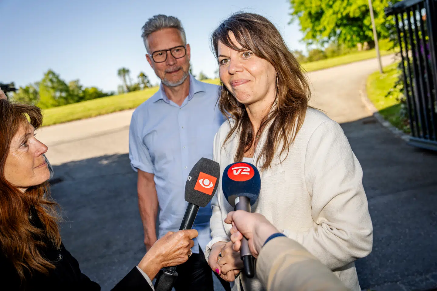 Franciska Rosenkilde (ALT) og Torsten Gejl (ALT) efter regeringsforhandlinger på Marienborg.