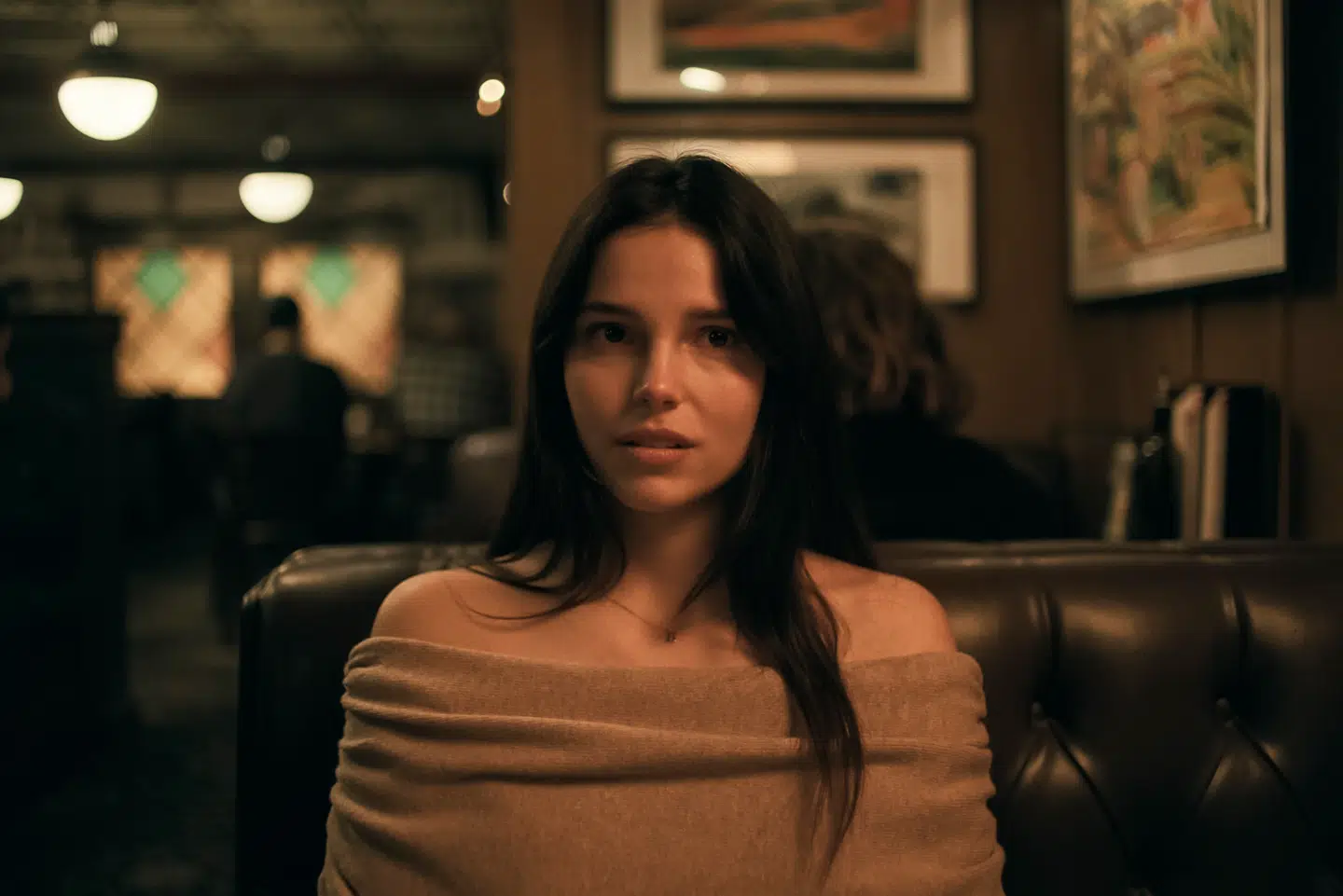 Der er noget mærkeligt ved Nikki (spillet af Inde Navarrette) i filmen »Obsession«, der viser et dårligt parforhold på steroider. Filmens instruktør, Curry Barker, var faktisk inspireret af et særligt afsnit af »The Simpsons«, hvor Homer får sit vildeste ønske opfyldt.