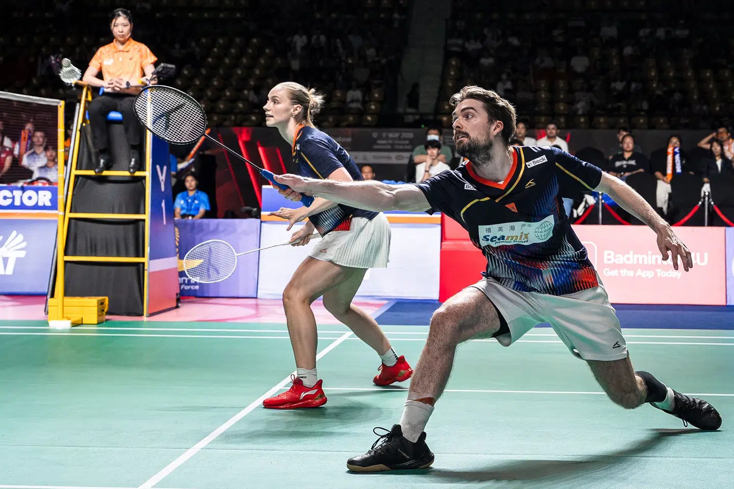 Alexandra Bøje (til venstre) og Mathias Christiansen er videre blandt de fire bedste par i mixeddouble i Singapore. (Arkivfoto).