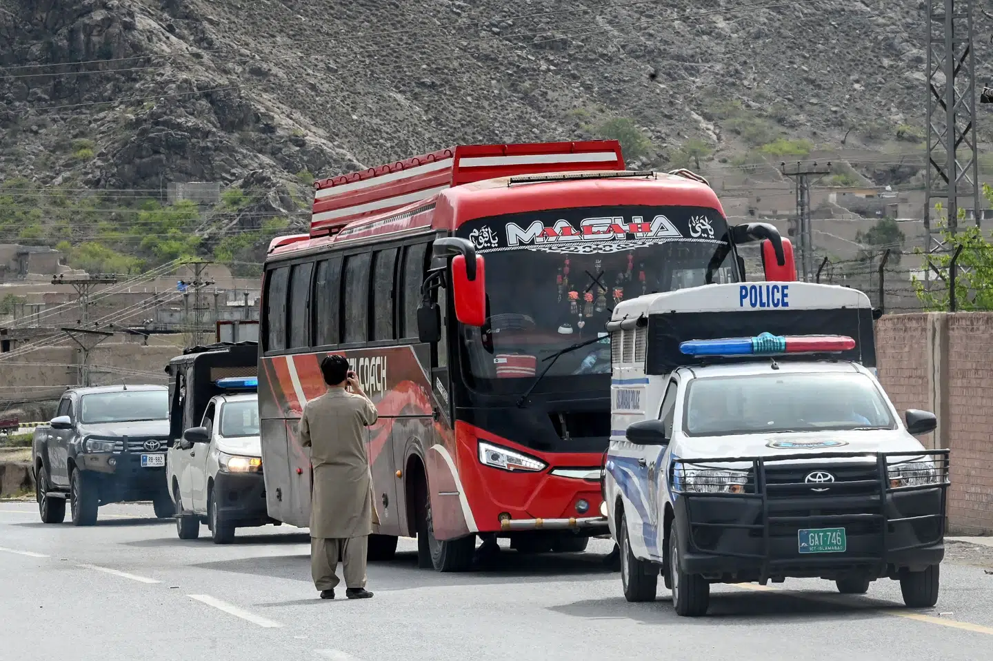 Afghanske flygtninge transporteres i marts fra Pakistan, som har strammet kursen over for migranter fra Afghanistan. Lørdag har flygtninge på vej hjem været involveret i en ulykke. (Arkivfoto).