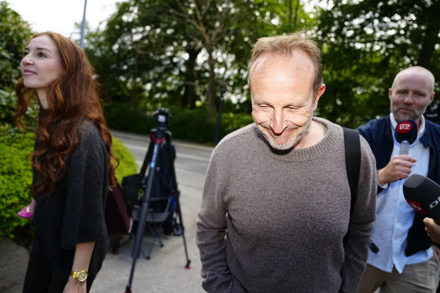 Martin Lidegaard (R) var som vanligt det verbale talerør for de partier, der forhandler om at indgå i en regering, da han lørdag mødte op på Marienborg.