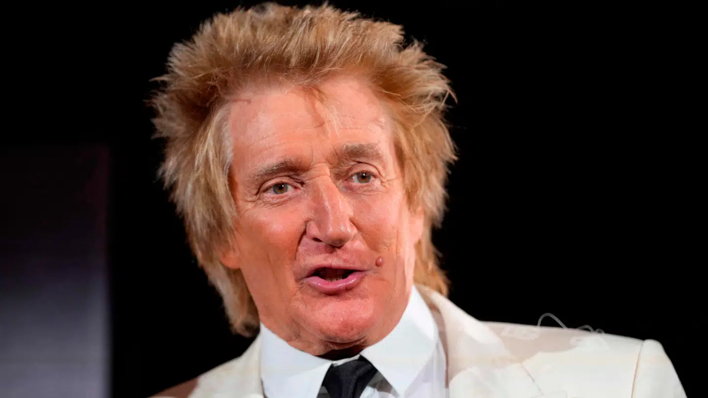 Rod Stewart måtte aflyse to koncerter i Las Vegas denne weekend på grund af sygdom.