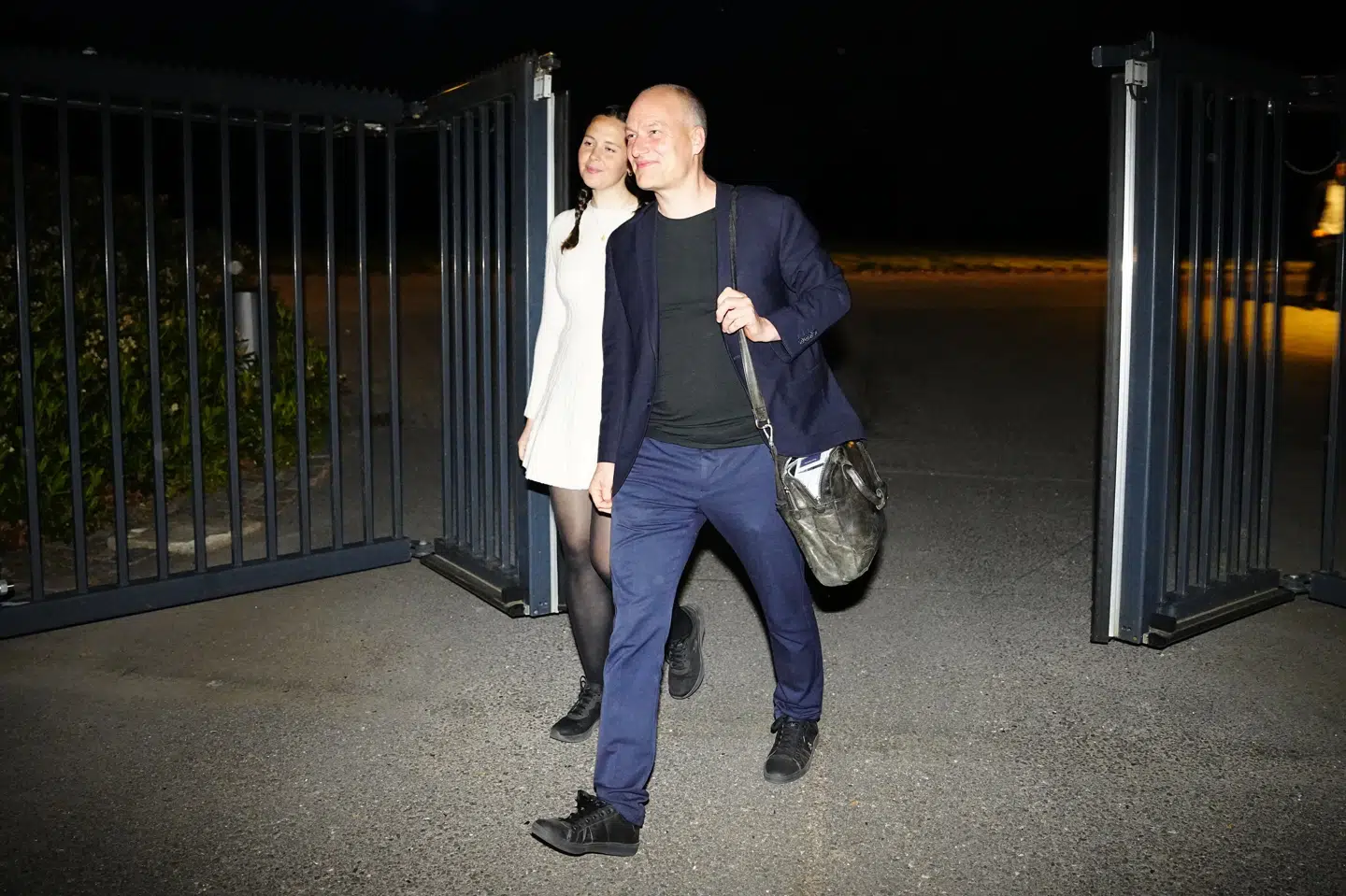 Sent søndag aften forlader Enhedslistens Pelle Dragsted og Victoria Velasquez forhandlinger med den kongelige undersøger Mette Frederiksen (S) på Marienborg.