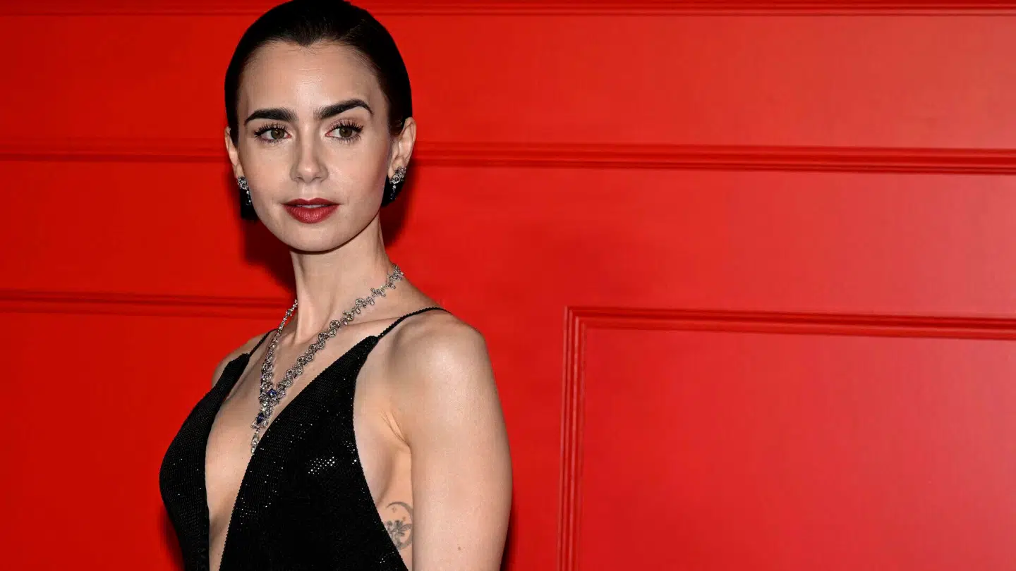 Lily Collins har boet i Danmark i flere år.