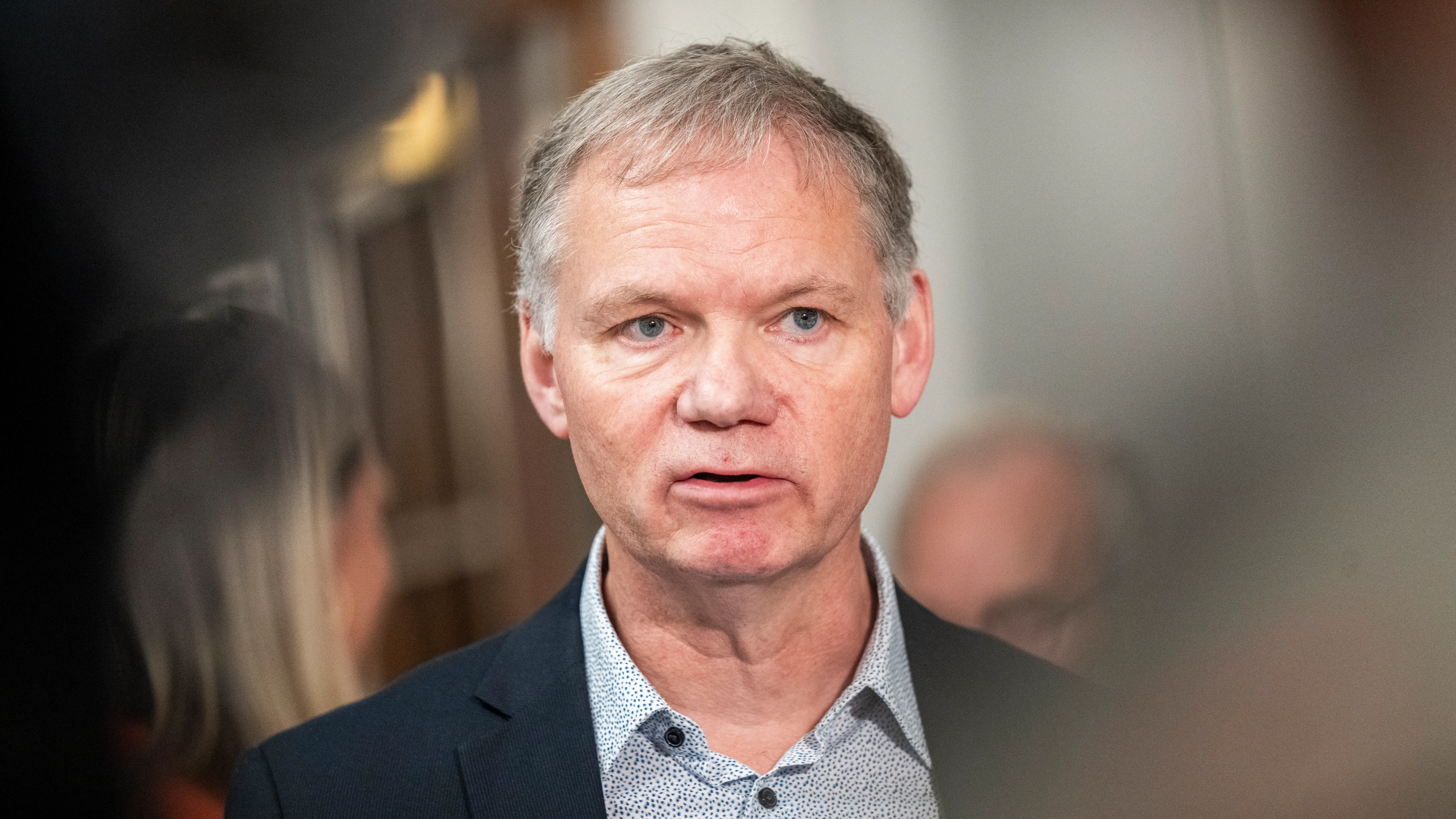 Utålmodig gruppeformand kommer med opfordring: 'Skal ske inden sommerferien'
