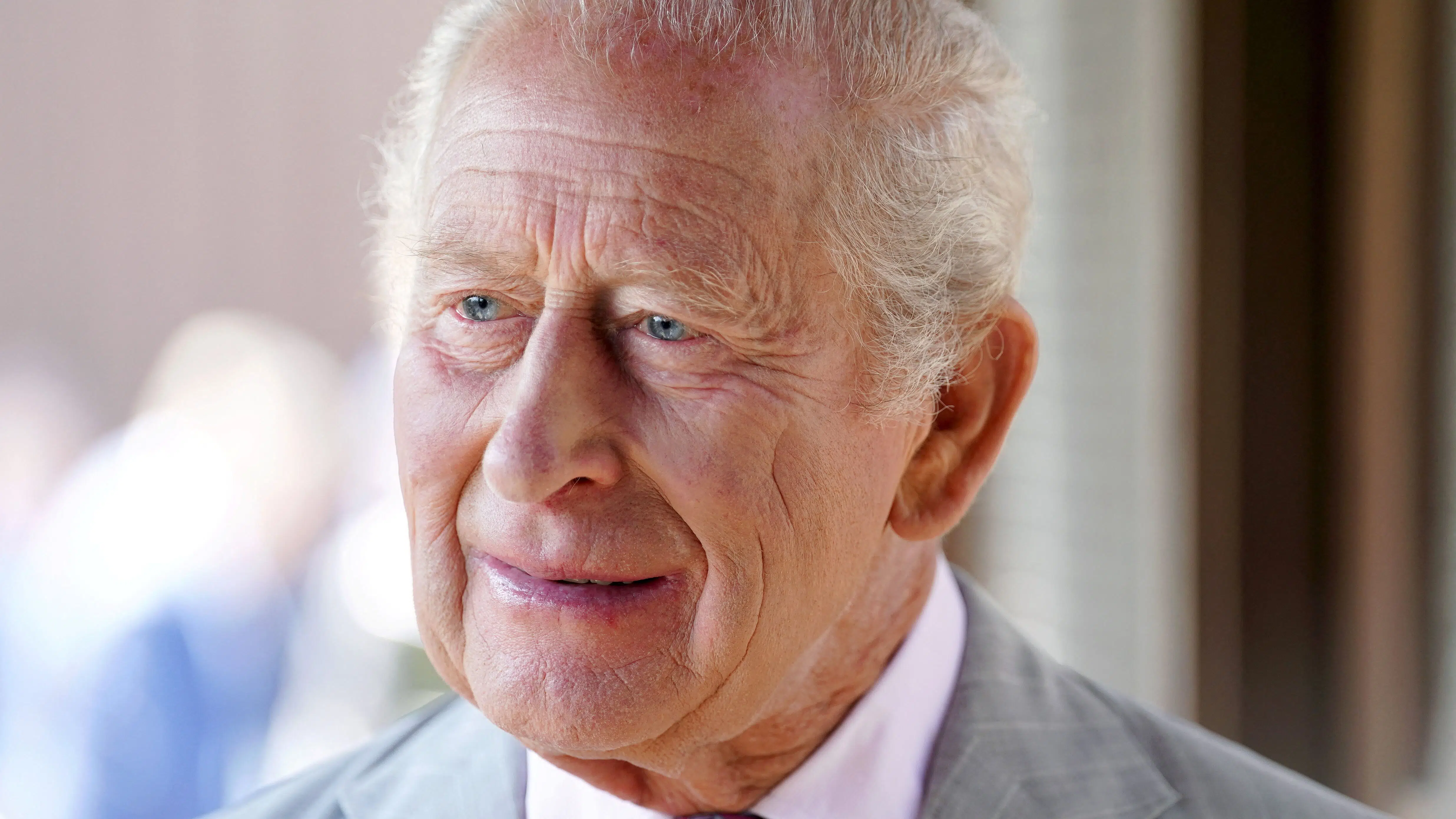 Kong Charles deler rørende nyt om Dronning Elizabeths sidste dage